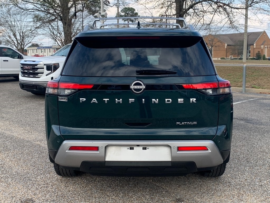 2024 Nissan Pathfinder Platinum