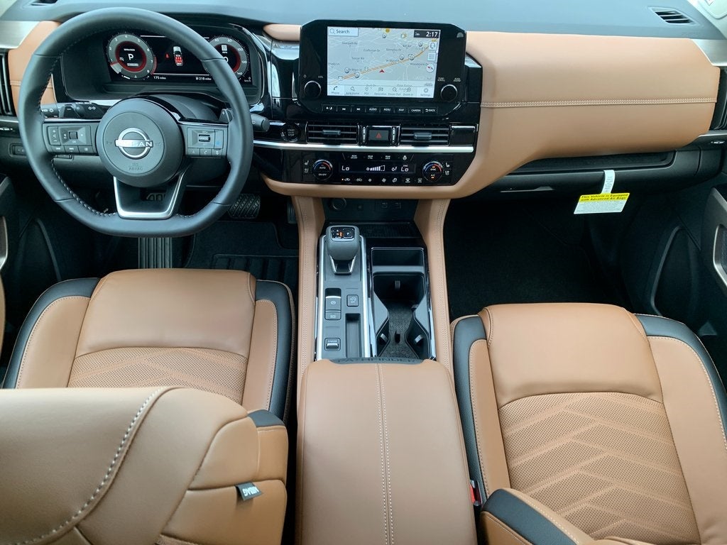 2025 Nissan Pathfinder Platinum