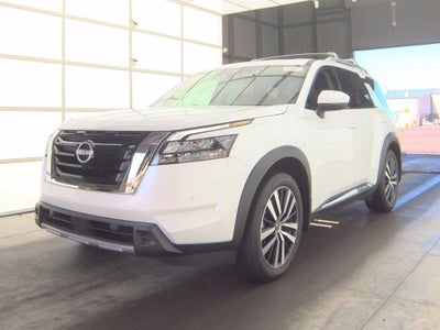 2025 Nissan Pathfinder Platinum