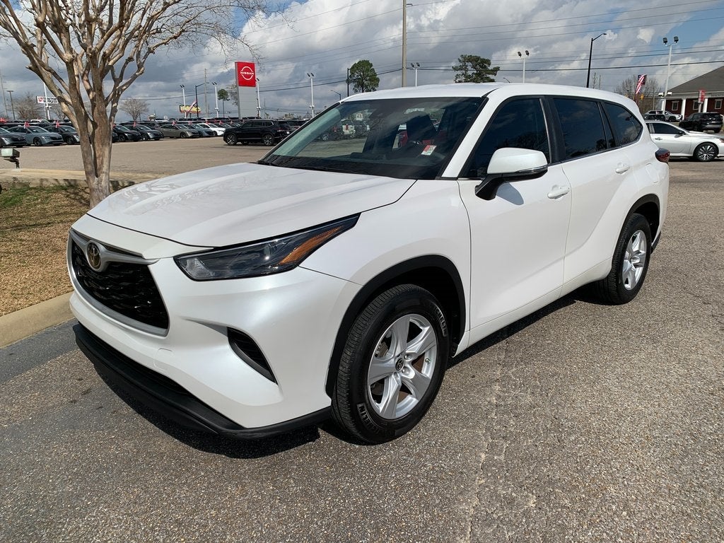 2023 Toyota Highlander L