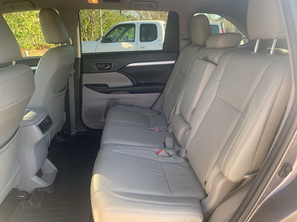 2015 Toyota Highlander LE Plus