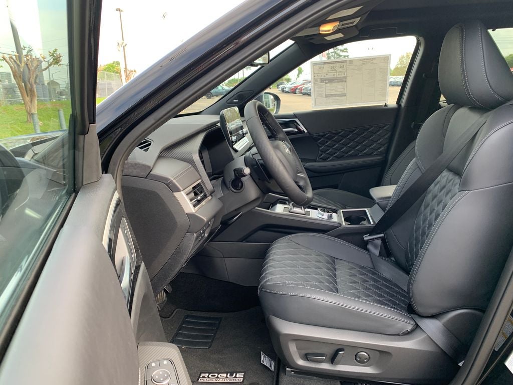 2026 Nissan Rogue Plug-In Hybrid Platinum