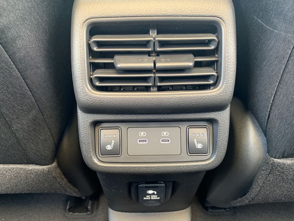 2026 Nissan LEAF Platinum+