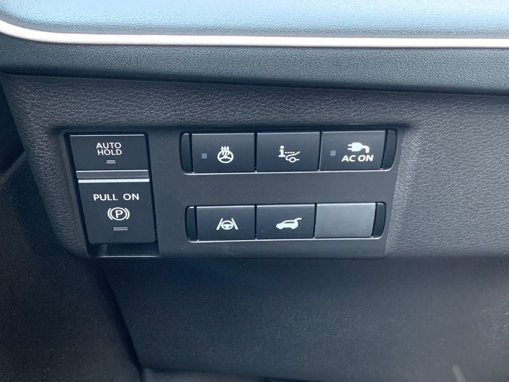 2026 Nissan LEAF Platinum+