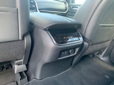2025 Nissan Armada SV