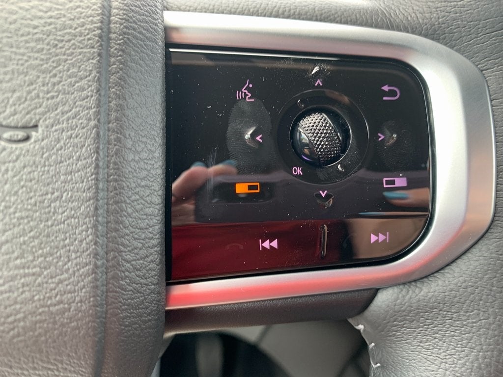 2025 Nissan Armada SL