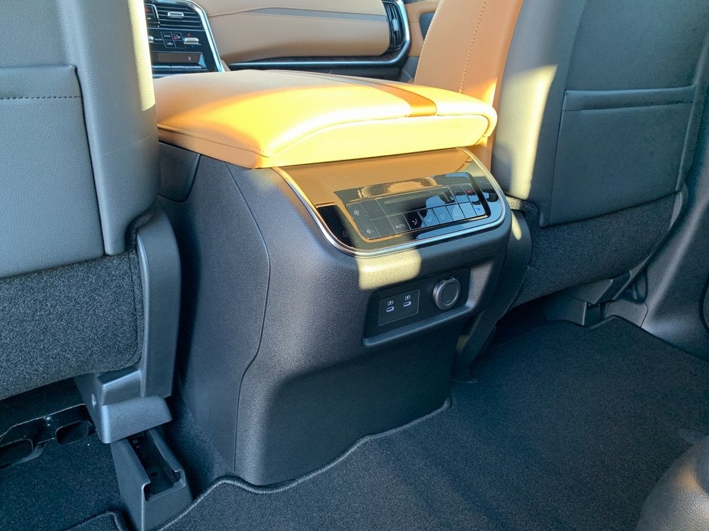 2026 Nissan Armada SL