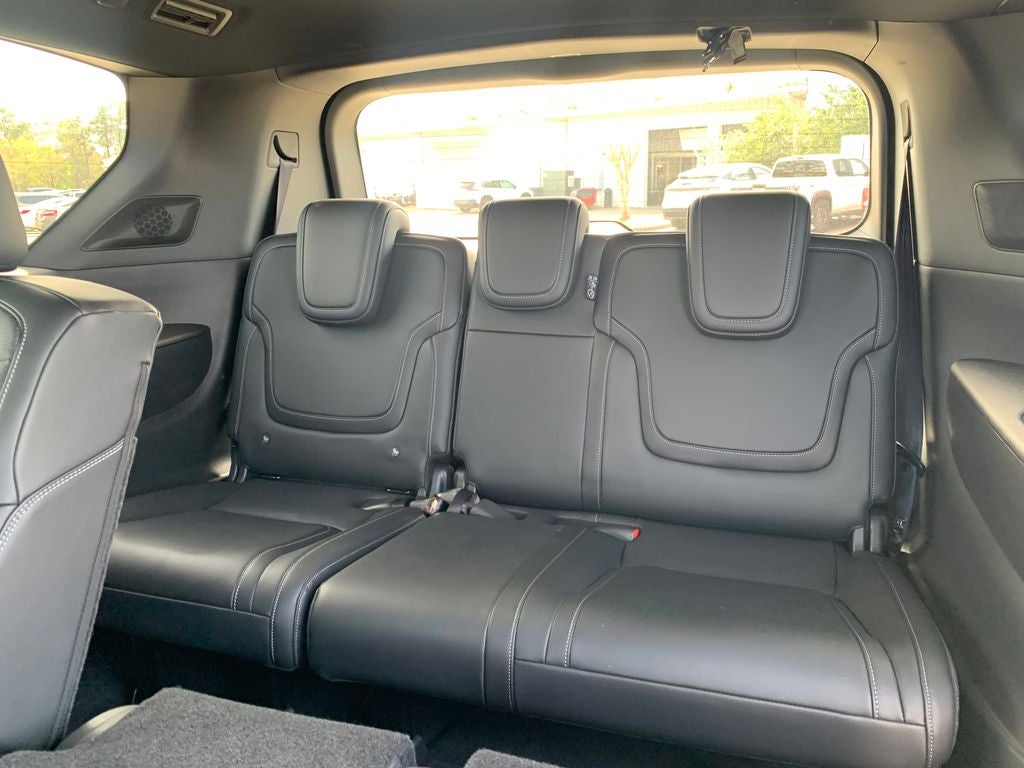 2025 Nissan Armada PRO-4X - Photo 35