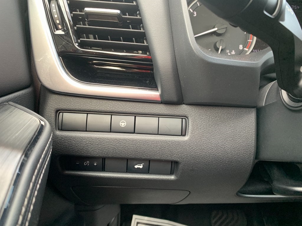 2022 Nissan Rogue SL