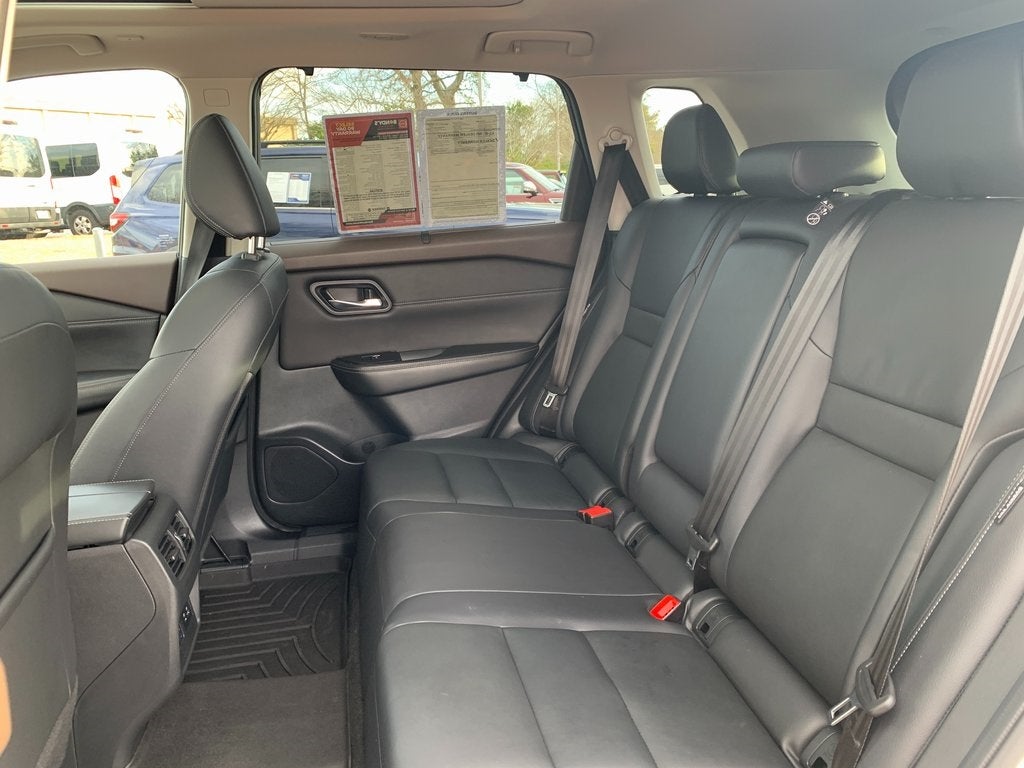 2022 Nissan Rogue SL