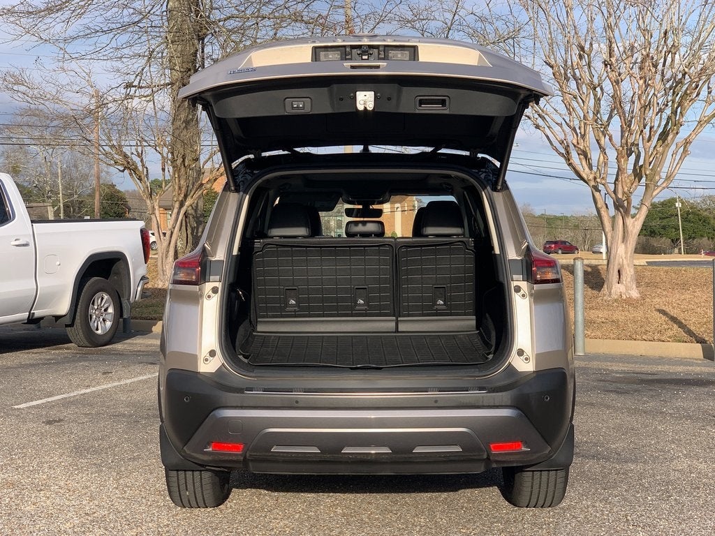 2022 Nissan Rogue SL