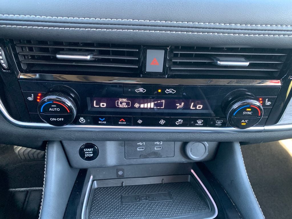 2024 Nissan Rogue Platinum