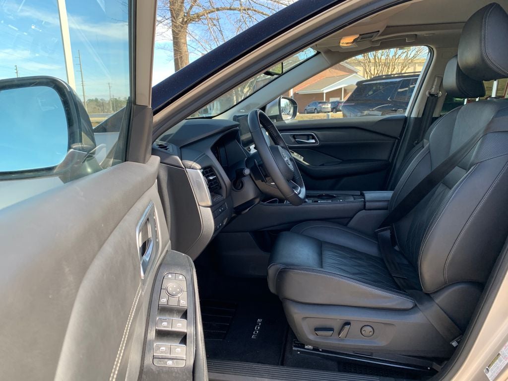 2024 Nissan Rogue Platinum