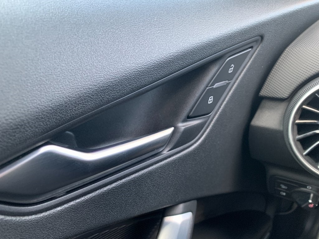 2018 Audi TT 2.0T Roadster quattro