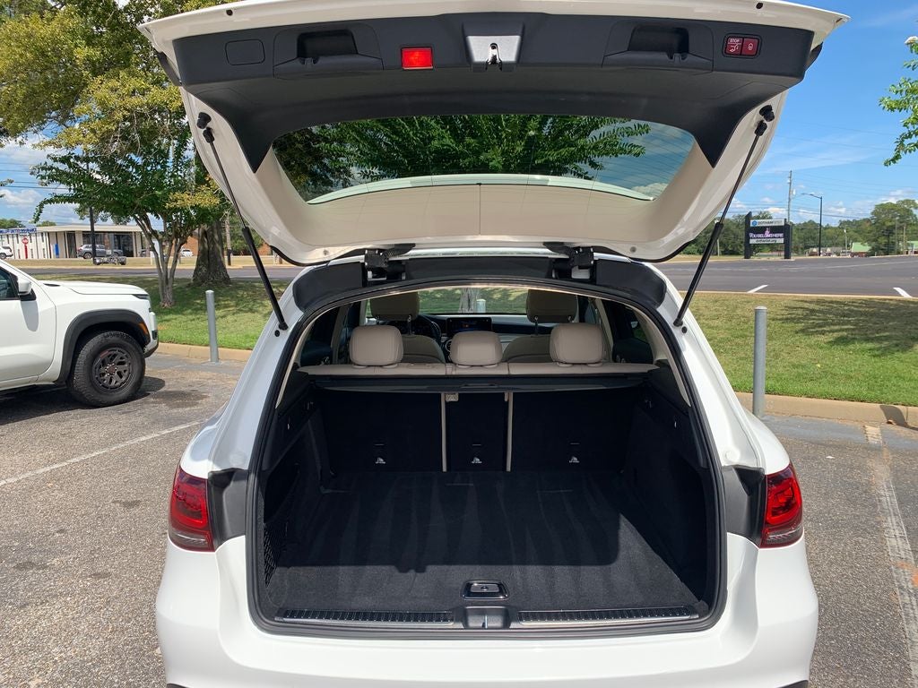 2021 Mercedes-Benz GLC 300 GLC 300